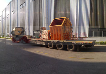 上海山威路橋PFH133152高端液壓反擊式破碎機發(fā)貨